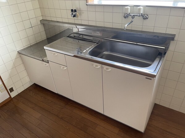 宝殿駅 徒歩18分 2階の物件内観写真